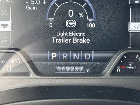 Used 2019 RAM 1500 Laramie AWD/4WD image 7