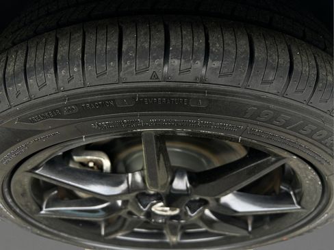 Used 2022 MAZDA MX-5 Miata Sport image 43