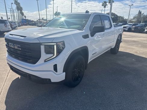 Used 2023 GMC Sierra 1500 Elevation image 3