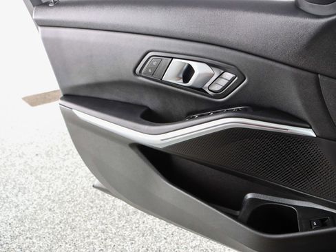 Used 2024 BMW 330i xDrive Sedan image 22