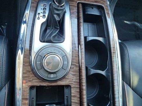 Used 2018 Nissan Armada SL w/ Premium Package image 13