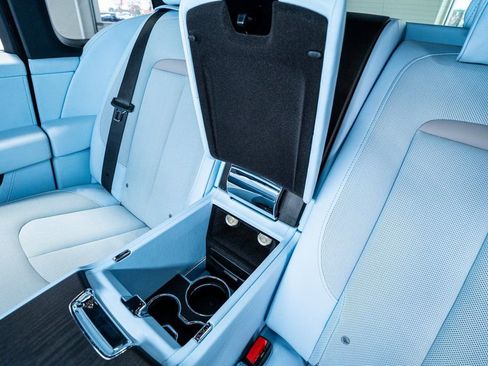 Used 2022 Rolls-Royce Cullinan image 71