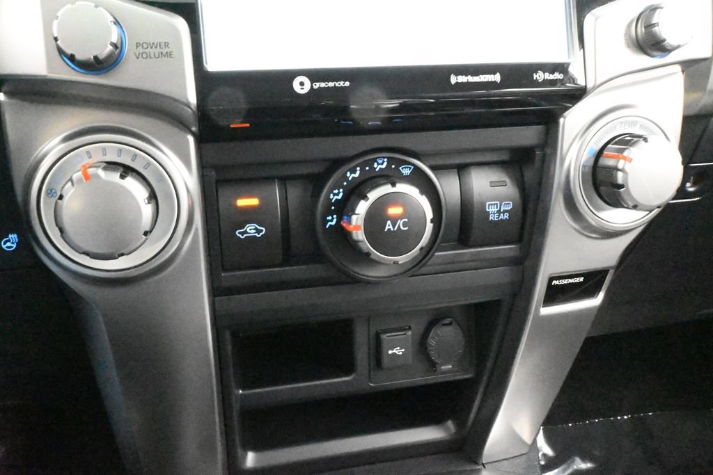 Used 2024 Toyota 4Runner SR5 Premium w/ Moonroof Package AWD/4WD image 21