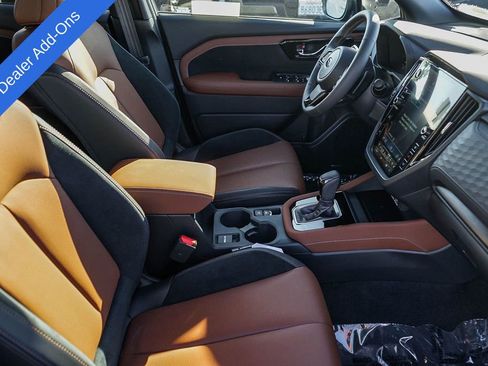 Used 2025 Subaru Forester Touring image 19