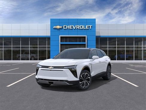 New 2026 Chevrolet Blazer EV LT image 8