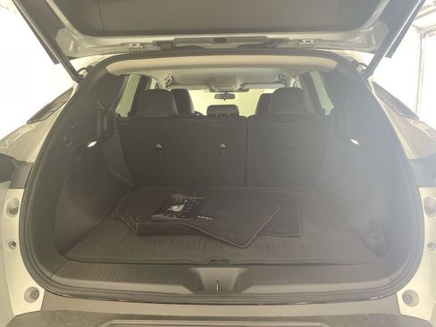 Certified 2025 Nissan Murano SV image 15