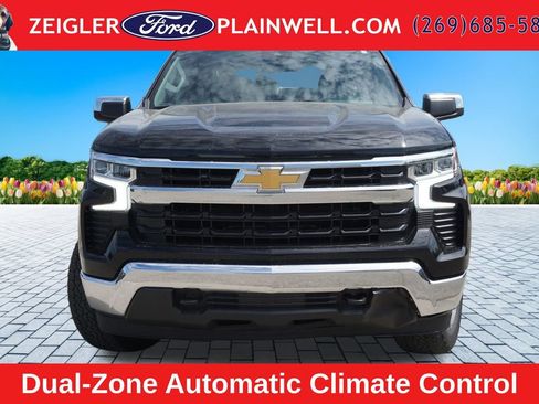Used 2023 Chevrolet Silverado 1500 LT AWD/4WD image 8