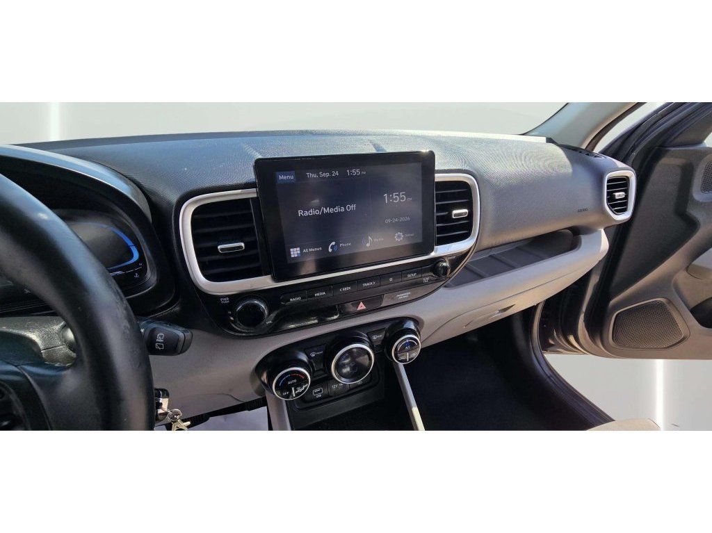Used 2023 Hyundai Venue SEL w/ Cargo Package FWD image 30