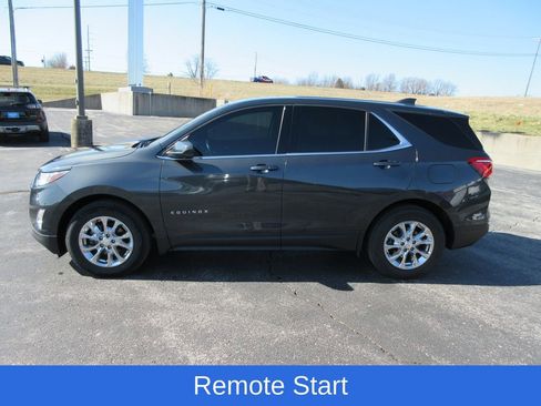 Certified 2020 Chevrolet Equinox LT w/ Driver Convenience Package image 2