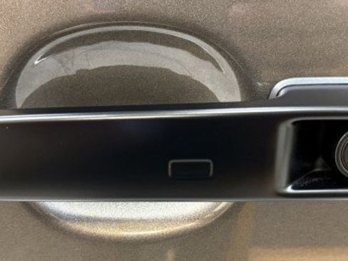 New 2026 Mercedes-Benz G 63 AMG 4MATIC image 11