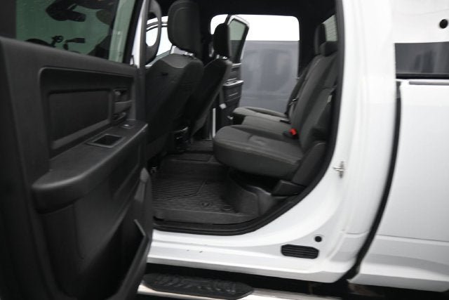 Used 2024 RAM 3500 Tradesman w/ Chrome Appearance Group AWD/4WD image 26