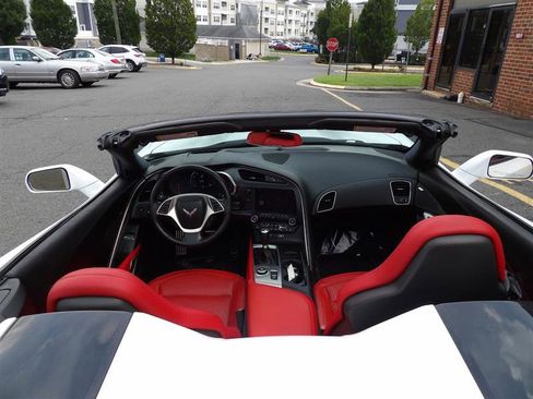 Used 2015 Chevrolet Corvette Stingray Convertible w/ 2LT Preferred Equipment Group image 17