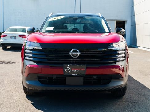 New 2025 Nissan Kicks SV w/ SV Premium Package image 2