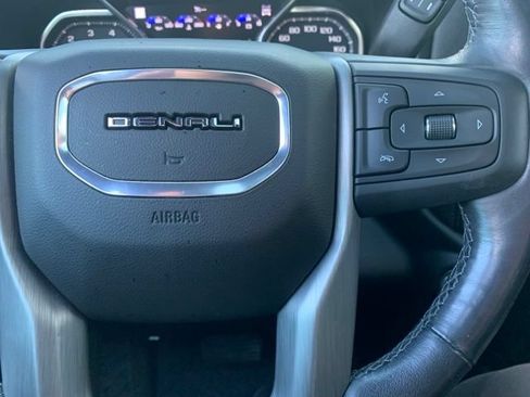 Used 2021 GMC Sierra 1500 Denali w/ Driver Alert Package II AWD/4WD image 11