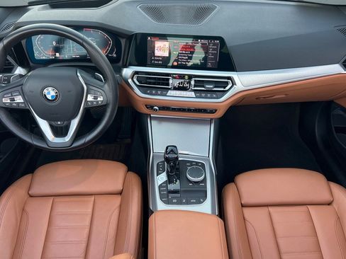 Certified 2021 BMW 430i Convertible w/ Parking Assistance Package image 15