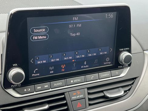 Used 2023 Nissan Altima 2.5 SR image 17