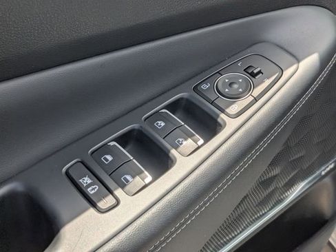 Used 2020 Hyundai Santa Fe Limited FWD image 10