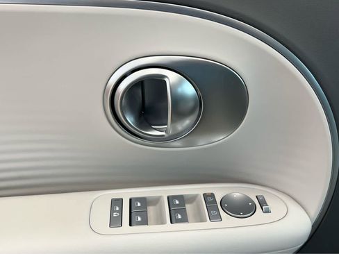 New 2026 Hyundai Ioniq 9 SE AWD/4WD image 31