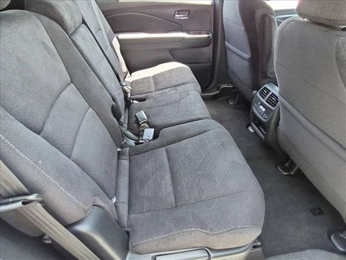 Used 2022 Honda Pilot Sport image 20