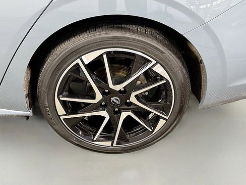 Certified 2025 Nissan Sentra SR image 29