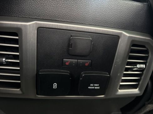 Used 2018 Ford F350 Platinum image 23