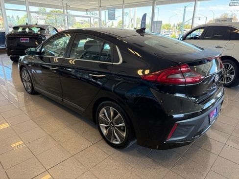 Used 2017 Hyundai Ioniq Limited FWD image 5