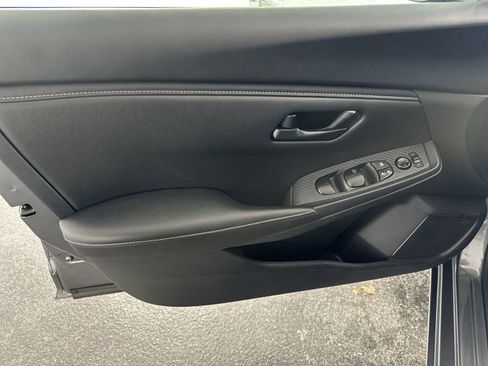 Certified 2025 Nissan Sentra S image 30