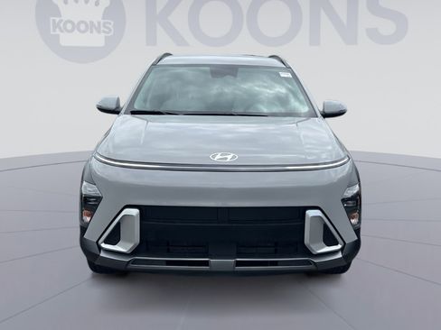 Used 2025 Hyundai Kona SEL FWD image 4