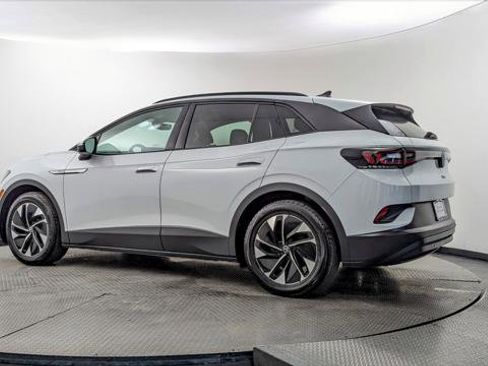 Used 2021 Volkswagen ID.4 Pro S image 4