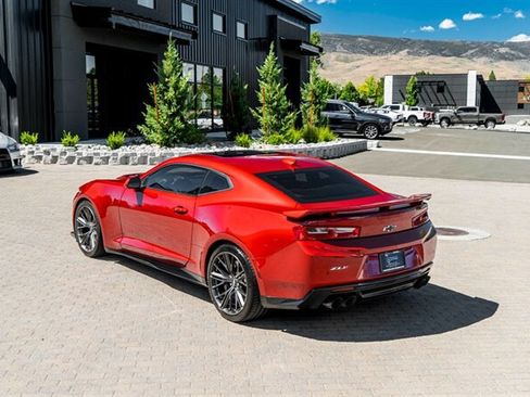Used 2018 Chevrolet Camaro ZL1 RWD image 8