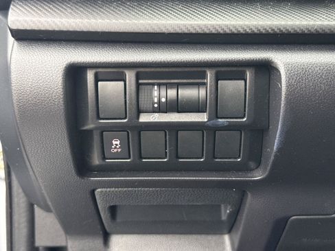 Used 2019 Subaru Impreza 2.0i Premium AWD/4WD image 15