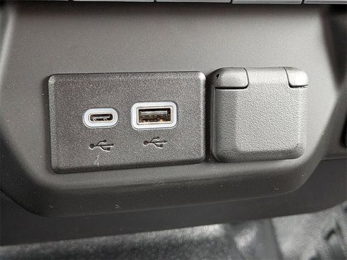 New 2026 GMC Sierra 1500 Pro w/ Pro Value Package image 21