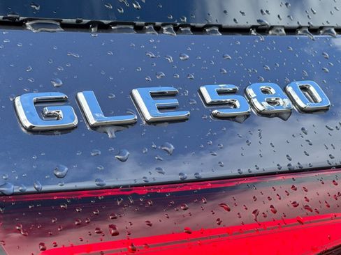 New 2026 Mercedes-Benz GLE 580 4MATIC image 21