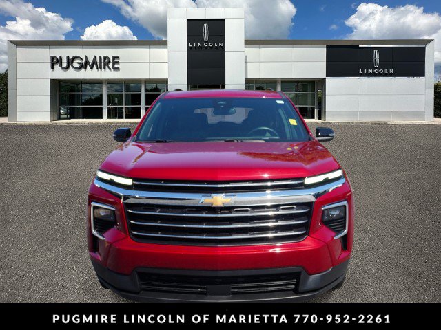 Used 2025 Chevrolet Traverse LT w/ Sun and Wheel Package FWD image 8