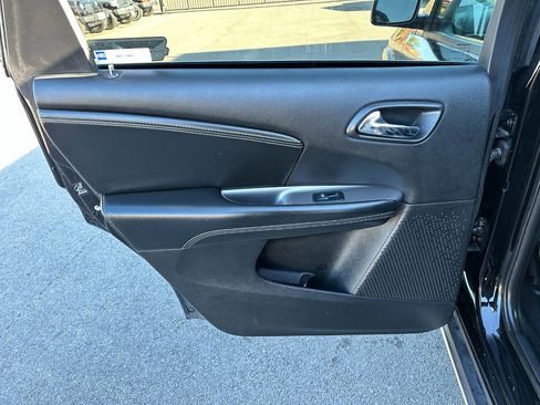 Used 2017 Dodge Journey Crossroad image 22