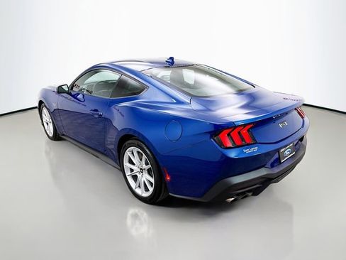 Used 2024 Ford Mustang GT Premium image 5