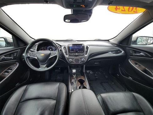 Used 2024 Chevrolet Malibu LT image 21