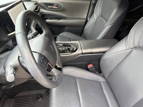 Used 2026 Toyota Crown AWD/4WD image 19