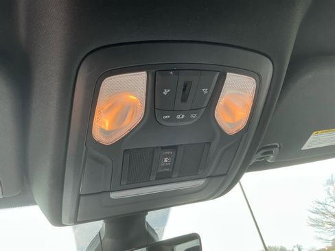 Used 2021 RAM 1500 Big Horn image 27