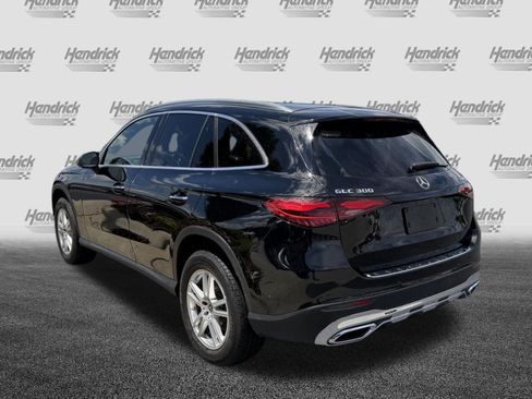 Certified 2023 Mercedes-Benz GLC 300 4MATIC w/ Exclusive Trim Package image 8