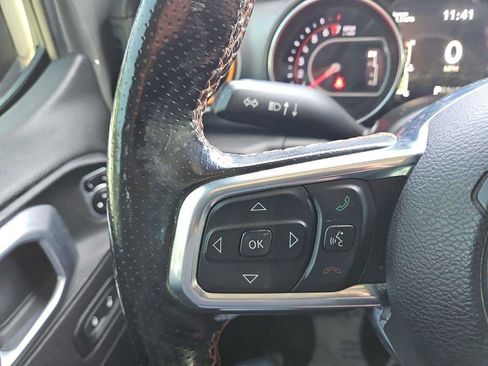 Used 2021 Jeep Gladiator Mojave AWD/4WD image 18