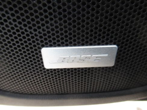 Used 2023 GMC Acadia AT4 w/ Preferred Package image 21