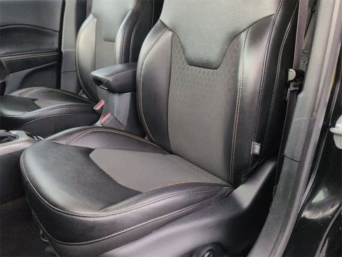 Used 2021 Jeep Compass Latitude w/ Convenience Group image 17