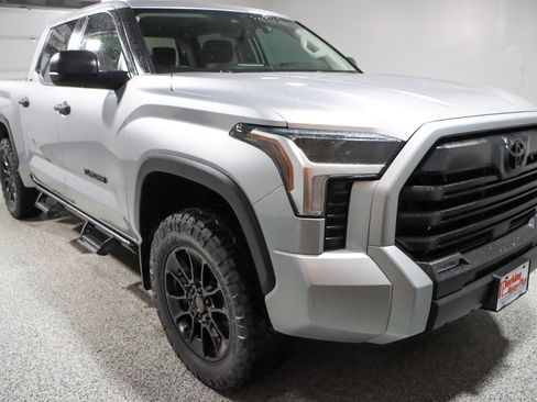 Used 2024 Toyota Tundra SR5 AWD/4WD image 6