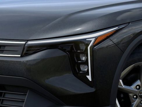 New 2026 Kia K4 LXS image 10