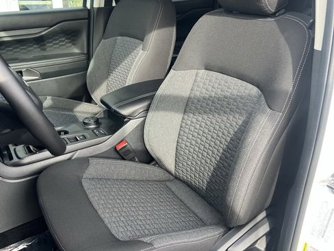 New 2025 Ford Ranger XLT w/ FX4 Off-Road Package image 12