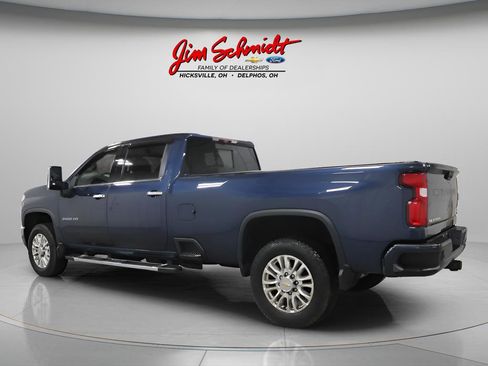 Used 2022 Chevrolet Silverado 3500 High Country w/ Z71 Off-Road Package image 4