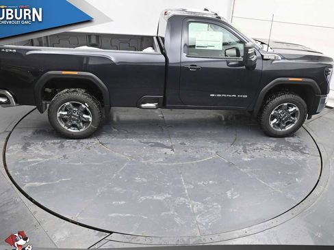 New 2026 GMC Sierra 2500 SLE image 30