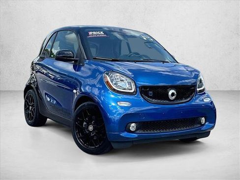 Used 2018 smart fortwo electric drive w/ Sport Package RWD image 12