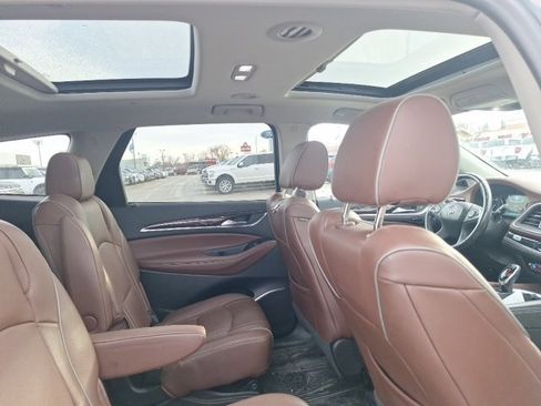 Used 2019 Buick Enclave Avenir w/ Avenir Technology Package image 13